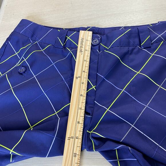 Nike Dri Fit Y2K Bermuda Golf Shorts Women 8 Purple Plaid Geometric Performance - Picture 9 of 10